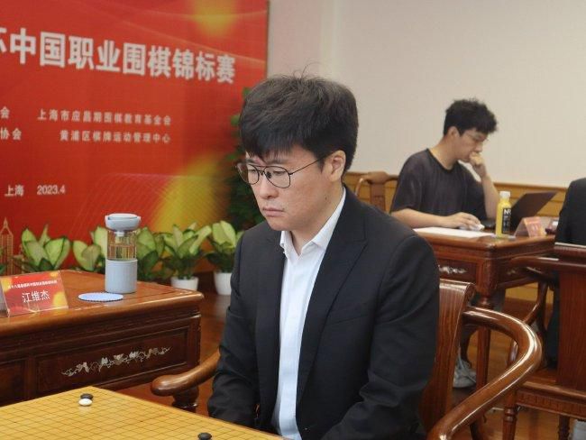 国产凹凸一区在线观看视频